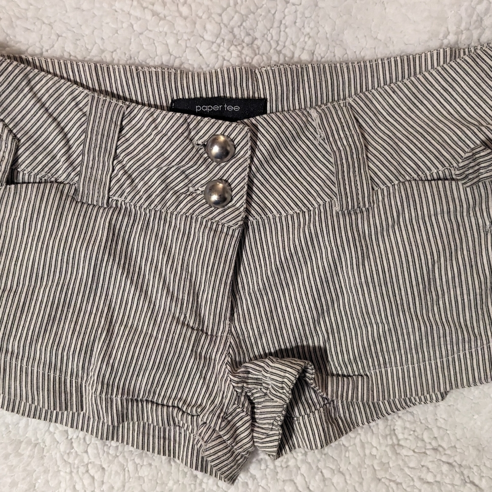 White and dark gray striped Paper Tee shorts size 7